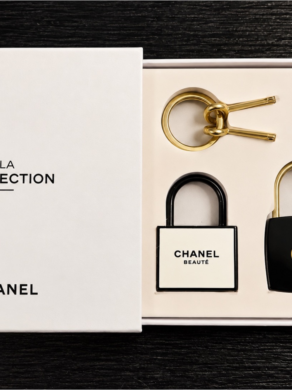 CHANEL Beauté VIP Gift La Collection Padlock Set w/ Box Rare NFS